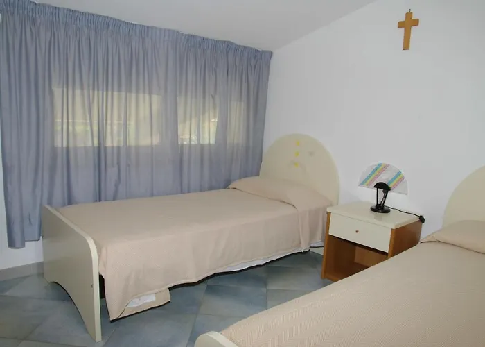 Fontana Barone شقة تْشيفالو