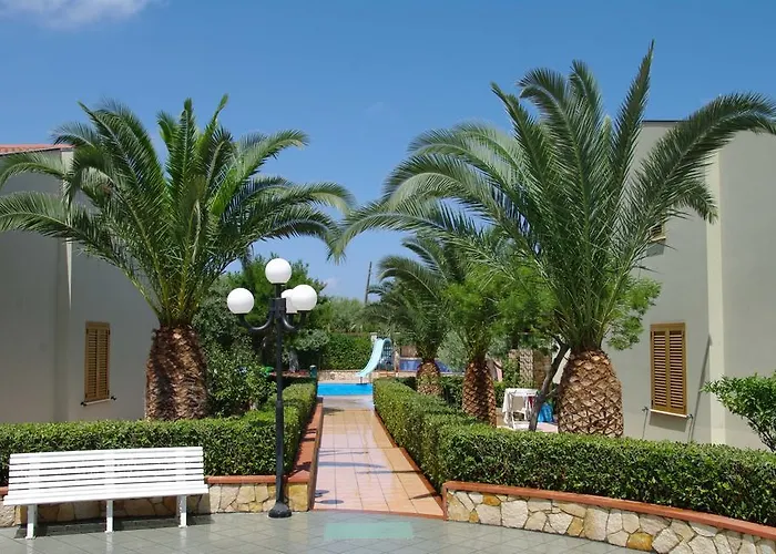 Fontana Barone تْشيفالو